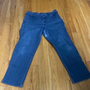 Women’s jeans